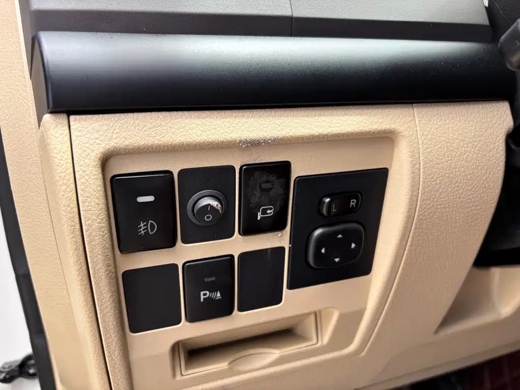 Toyota Land Cruiser — миниатюра 21