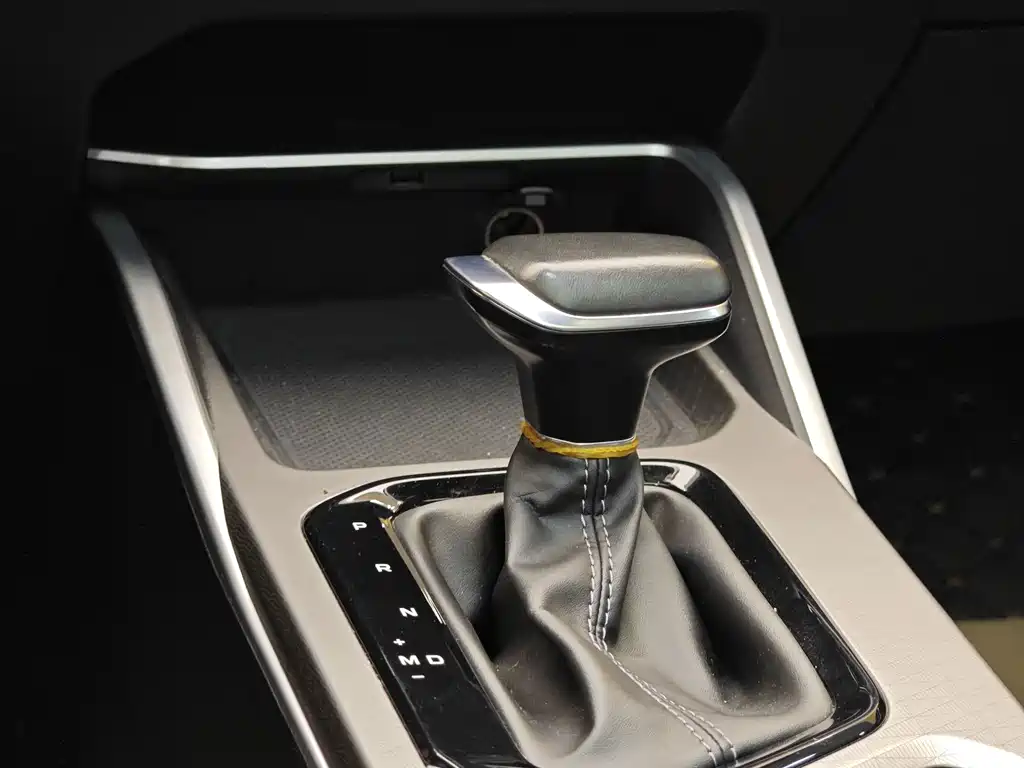 Geely Emgrand — миниатюра 17