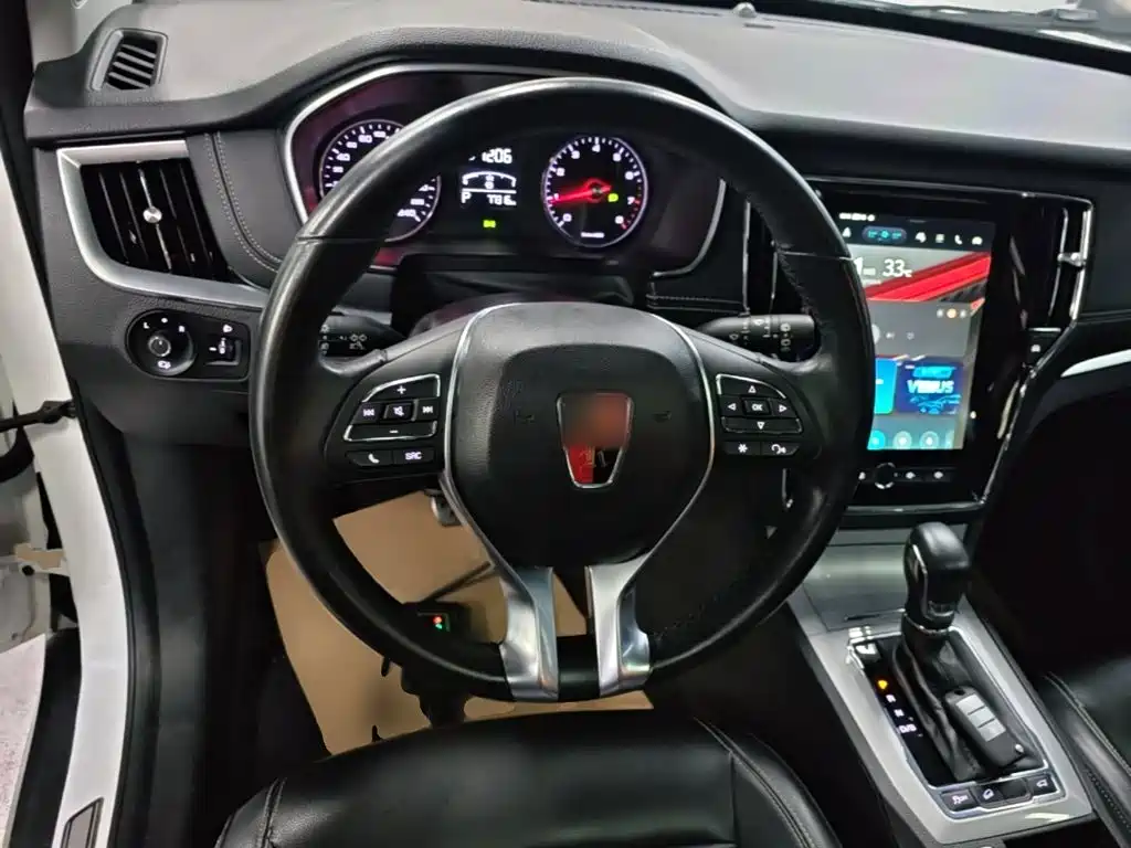Roewe RX5 — миниатюра 11