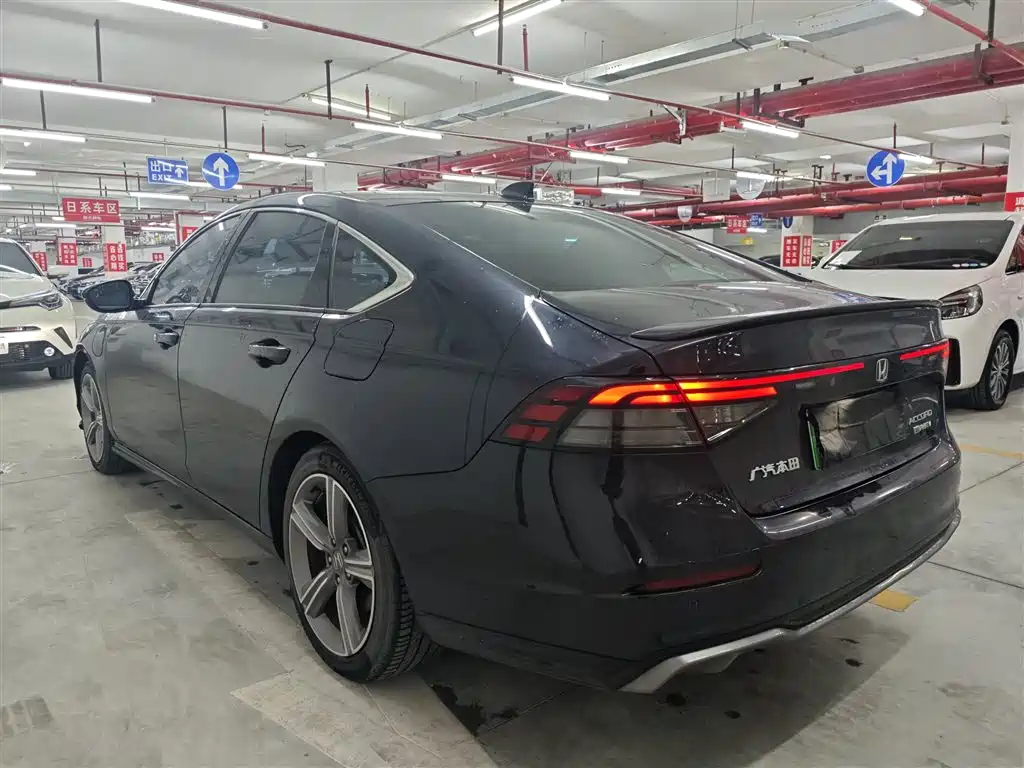 Honda Accord New Energy — миниатюра 5