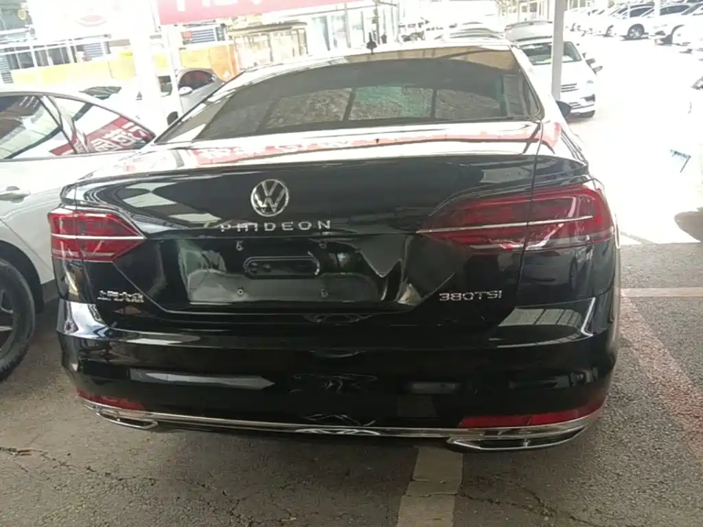 Volkswagen Phideon — миниатюра 6
