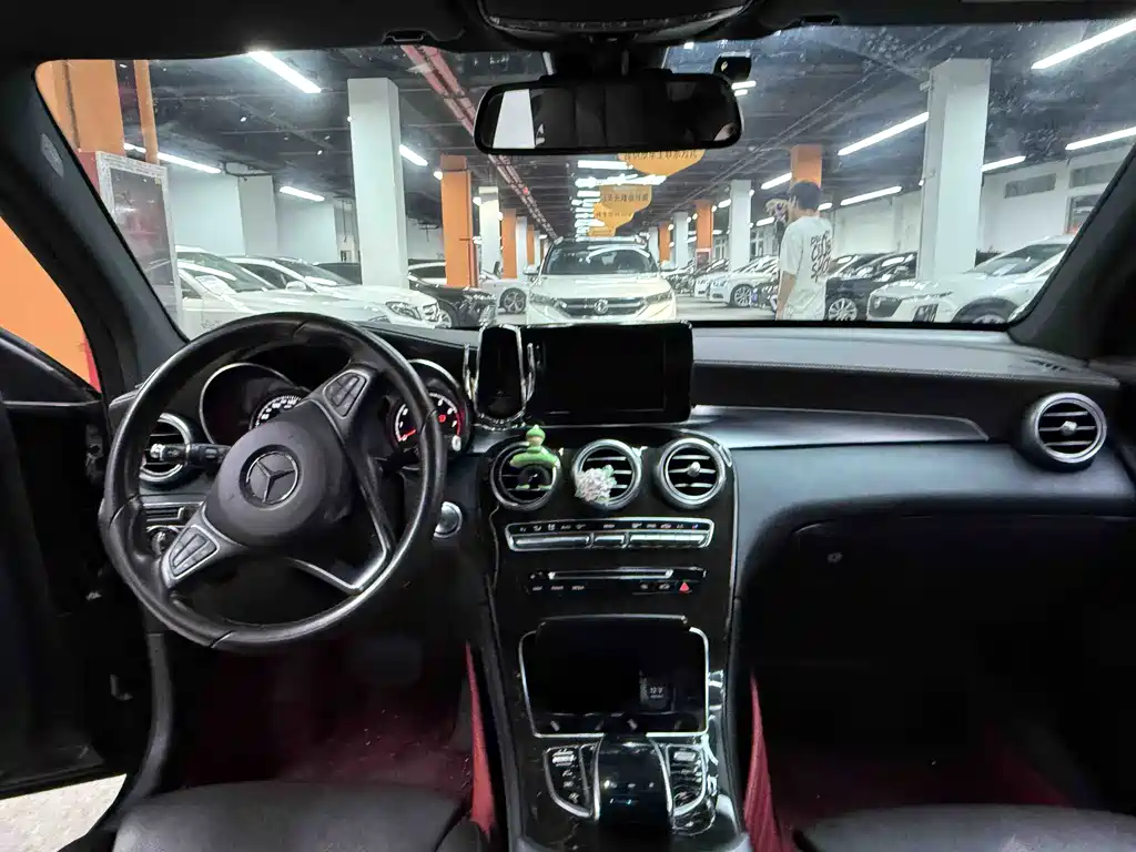 Mercedes-Benz GLC — миниатюра 7
