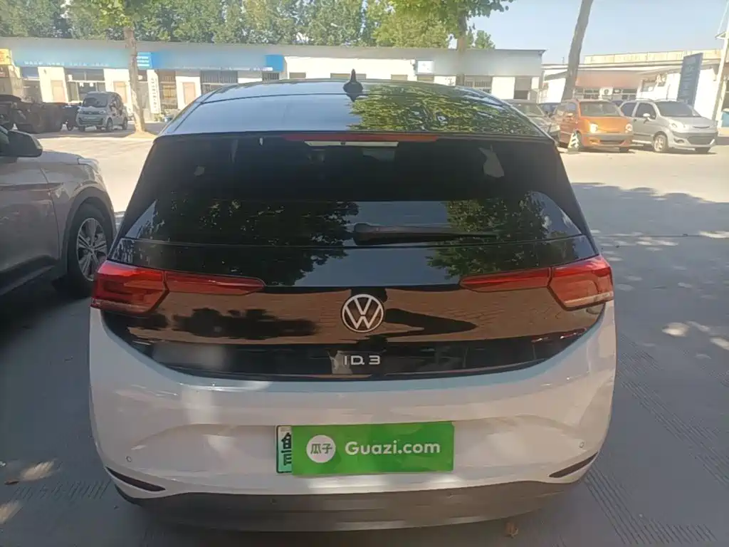 Volkswagen ID.3 — миниатюра 6