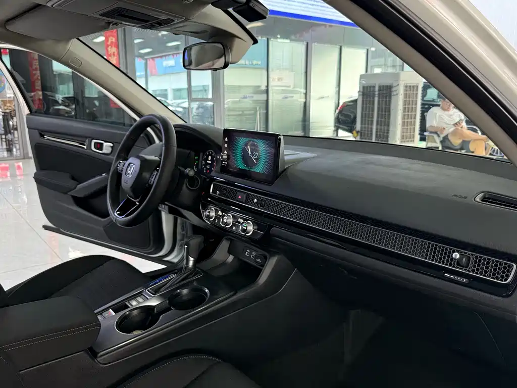 Honda Civic — миниатюра 10