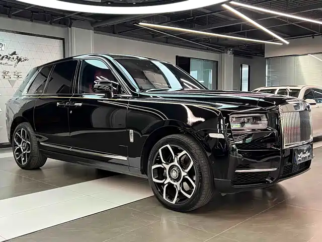 ROLLS-ROYCE CULLINAN