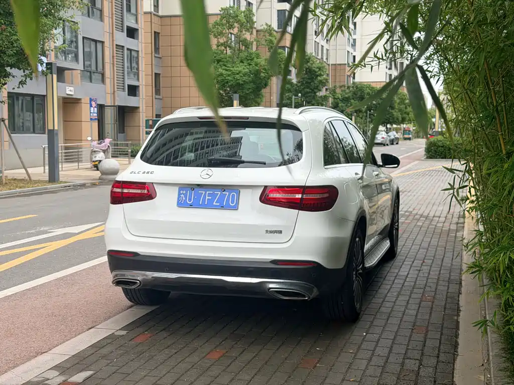 Mercedes-Benz GLC — миниатюра 16