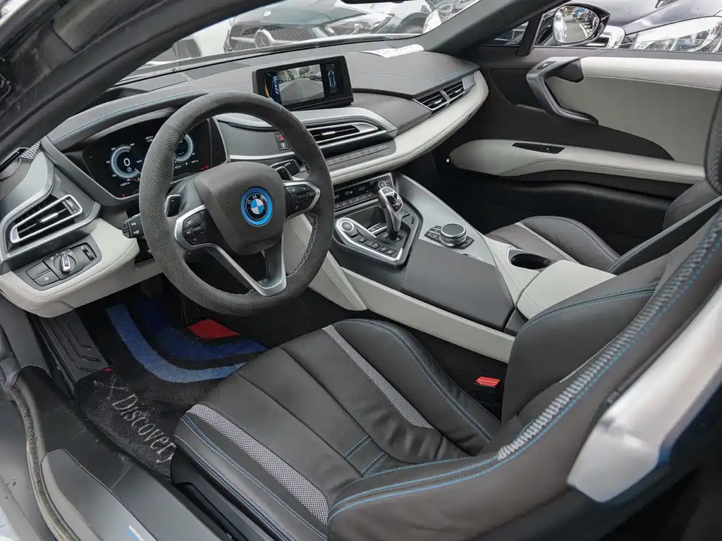 BMW i8 — миниатюра 4