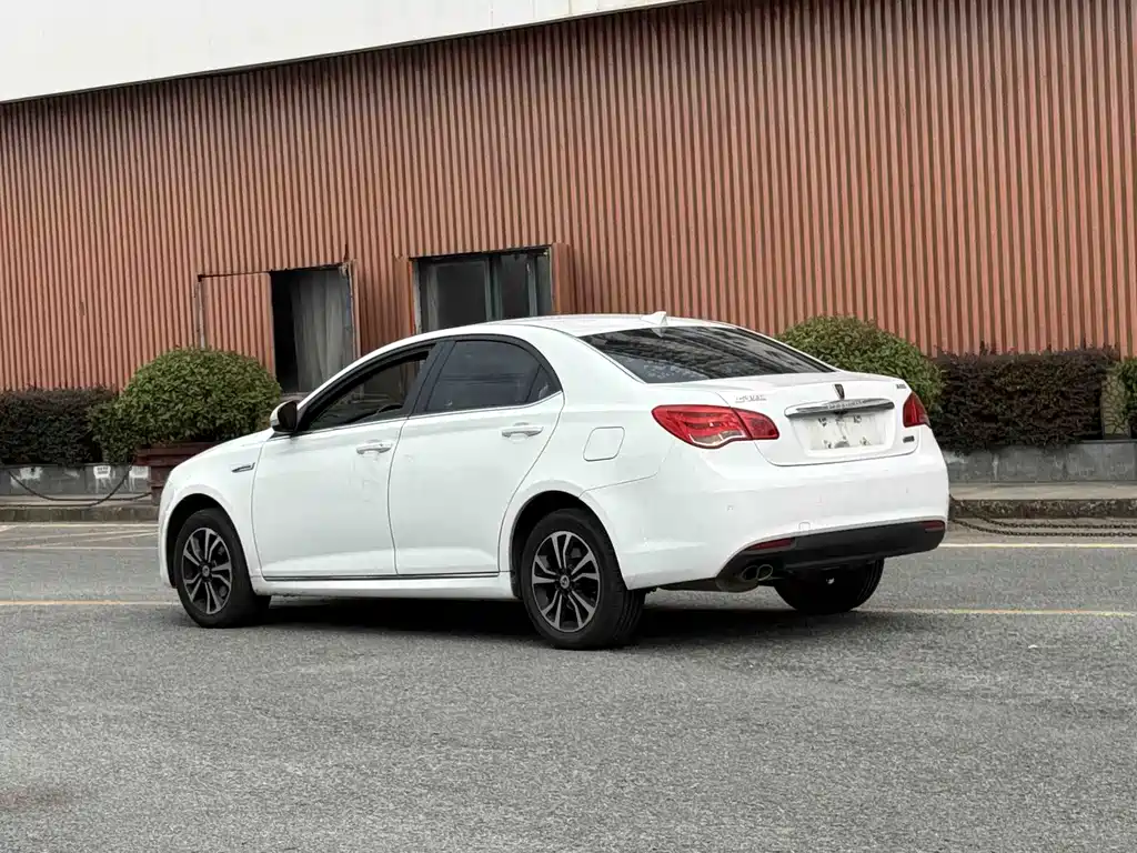 Roewe e550 — миниатюра 4