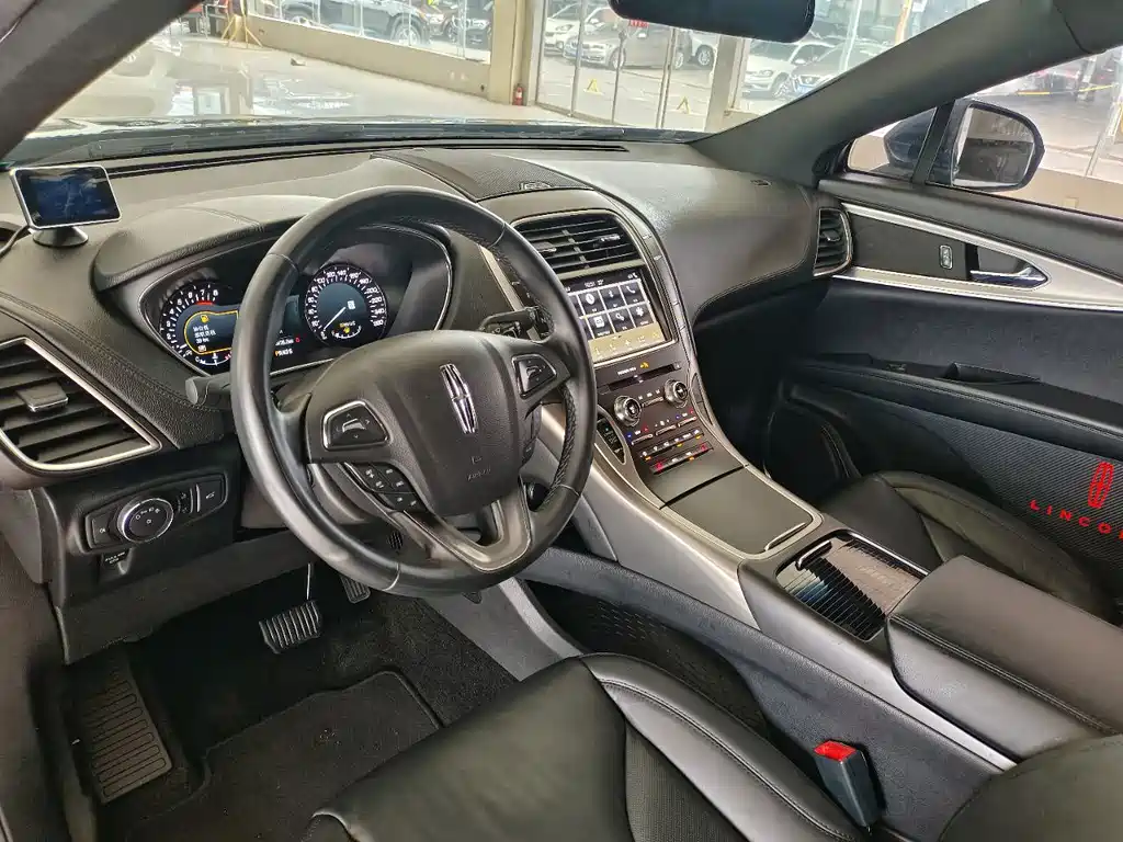 Lincoln MKX — миниатюра 20