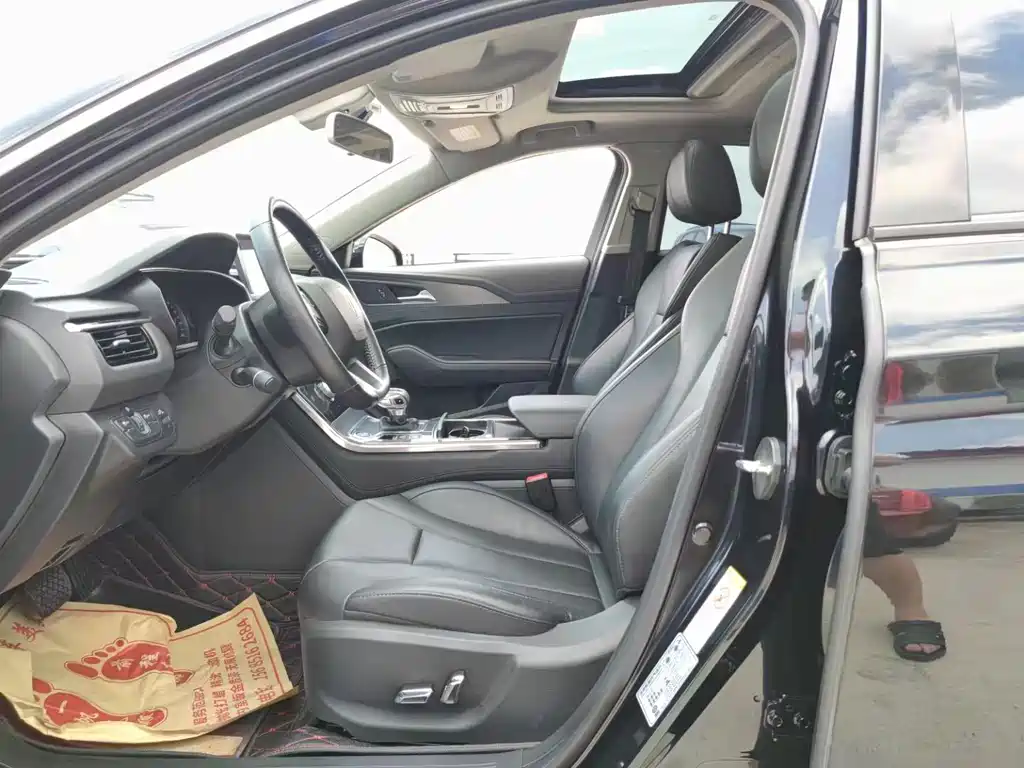 Hongqi H5 2020 1.8T AT