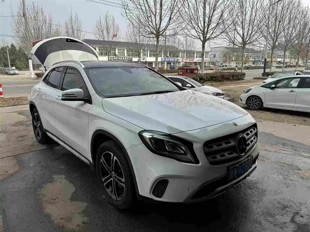 Mercedes-Benz GLA - фото 2