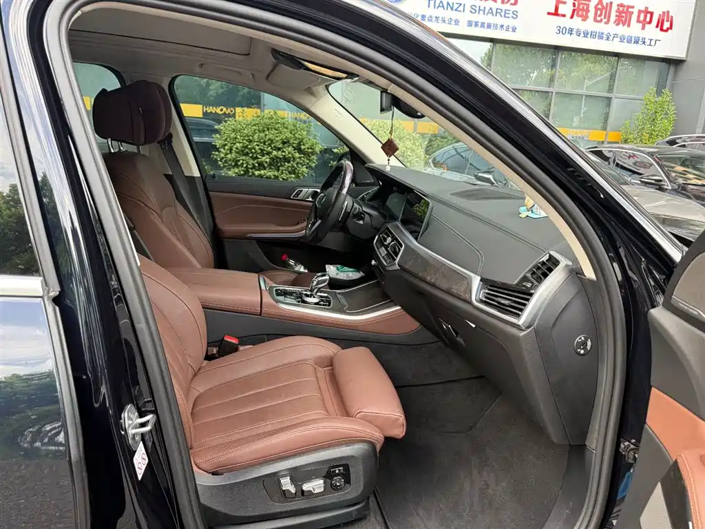 BMW X5 2021 xDrive40i Premium M Sport