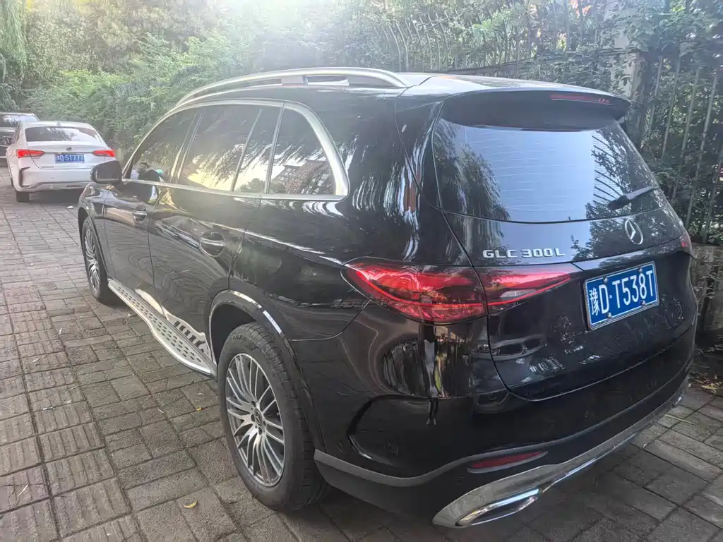 Mercedes-Benz GLC — миниатюра 5