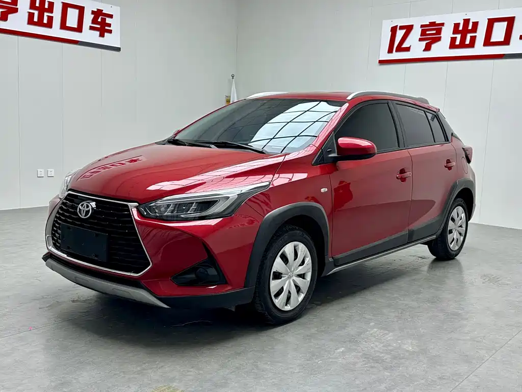 Toyota Yaris L 2021