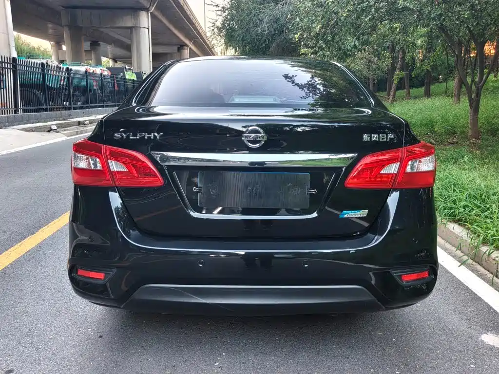 Nissan Sylphy — миниатюра 5