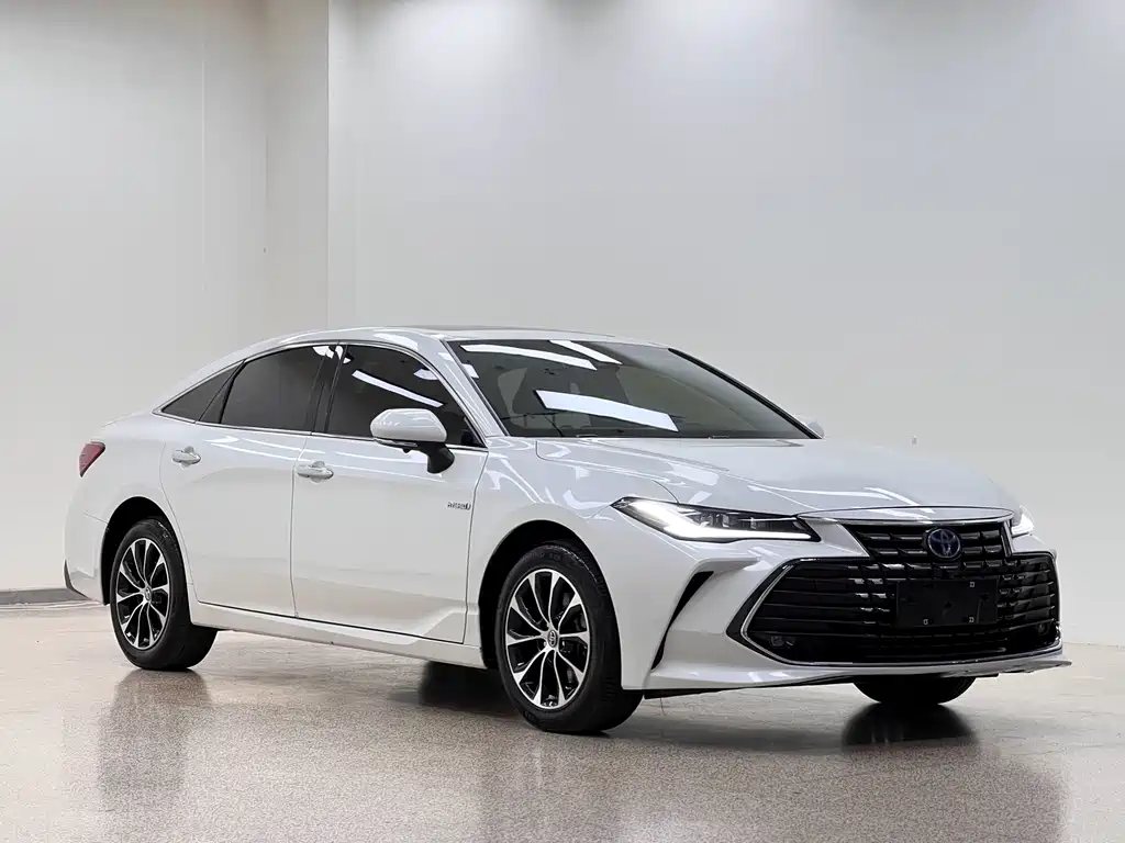 Toyota Avalon — миниатюра 2