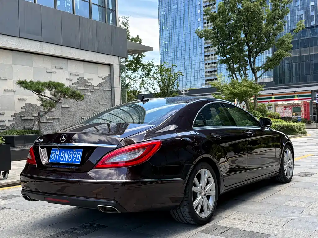 Mercedes-Benz CLS 2012 CLS 300 CGI