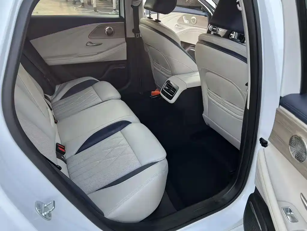 Chery Arrizo 8 — миниатюра 9