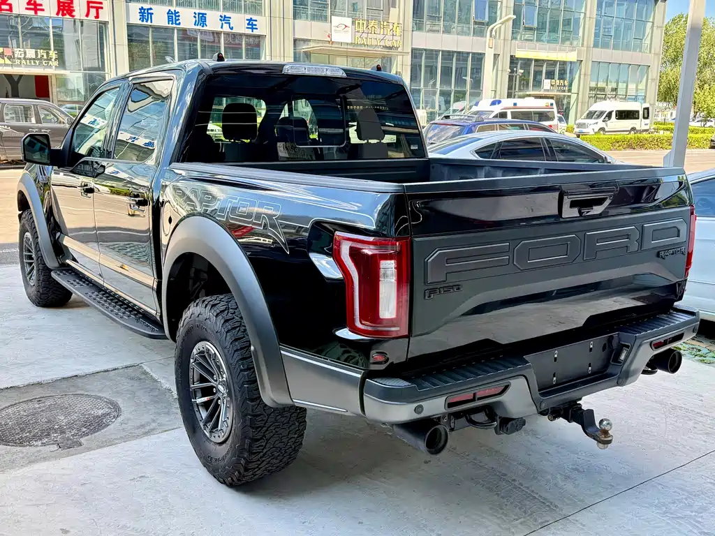 Ford F-150 Raptor — миниатюра 6