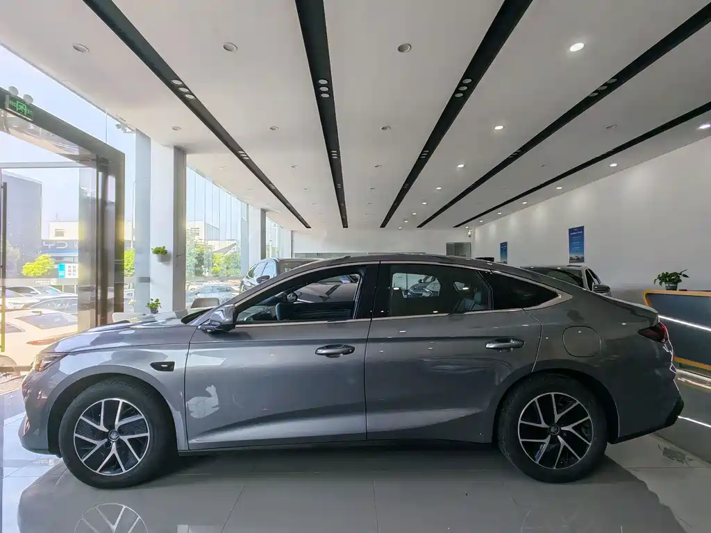 BYD Qin L — миниатюра 11