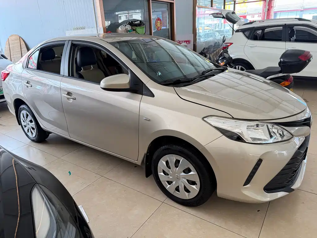 Toyota Vios — миниатюра 10