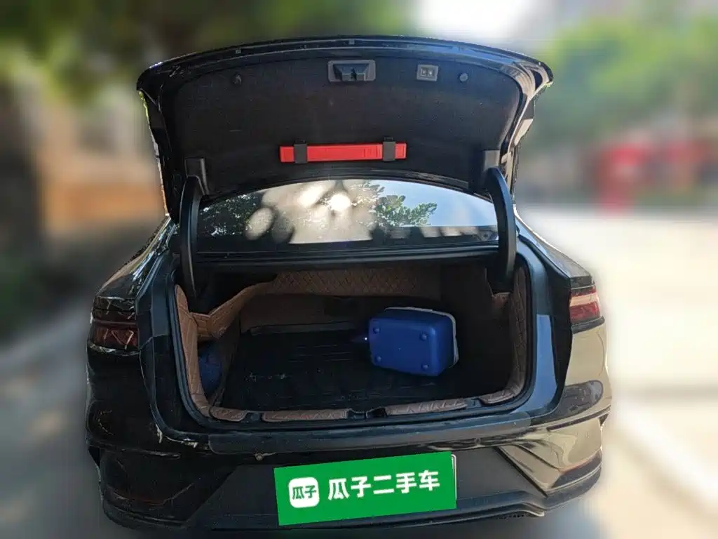 BYD Han — миниатюра 20