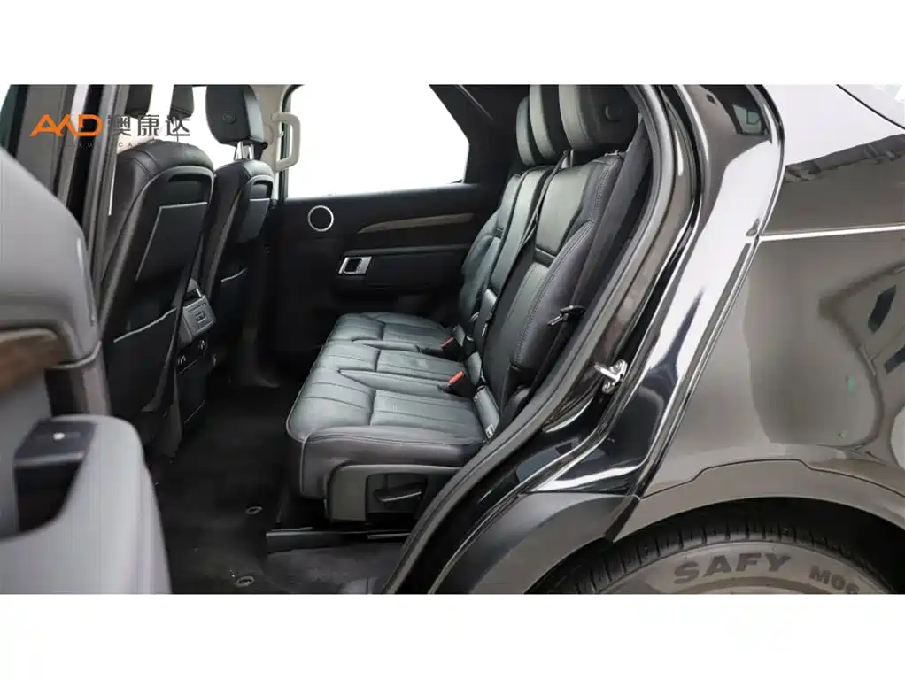Land Rover Discovery — миниатюра 7