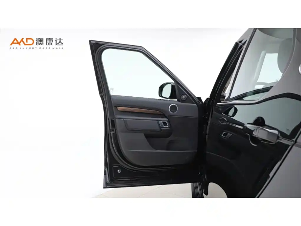 Land Rover Discovery — миниатюра 10
