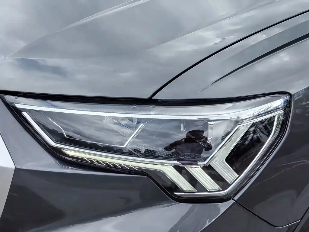 Audi Q3 — миниатюра 9
