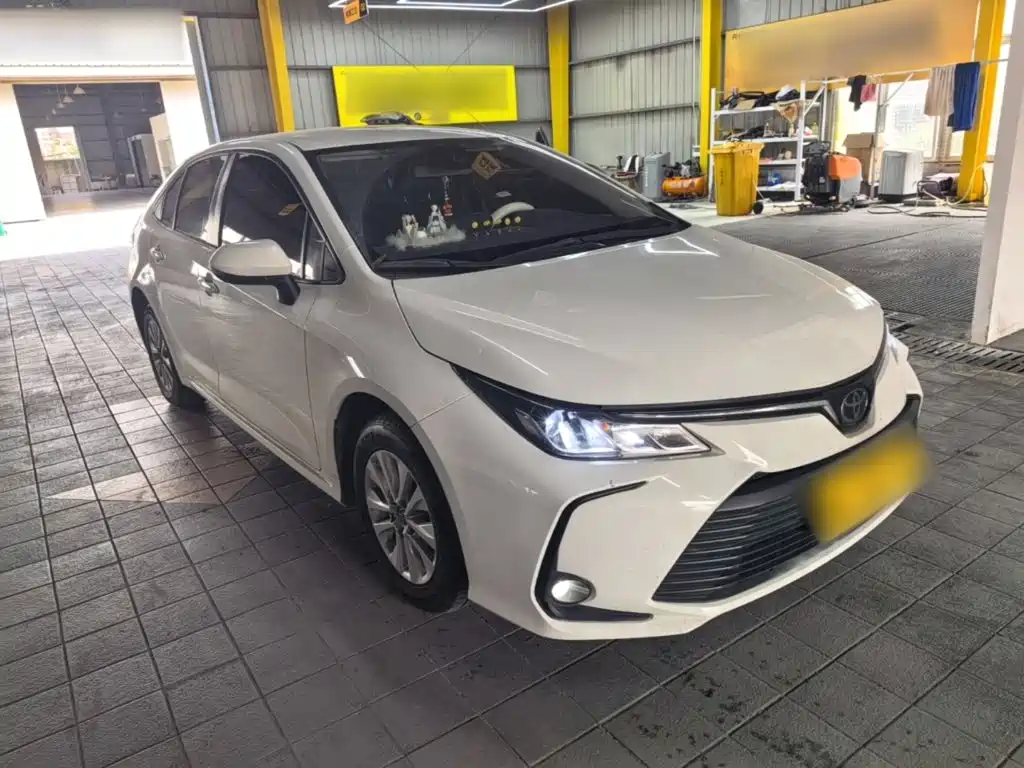 Toyota Corolla — миниатюра 4