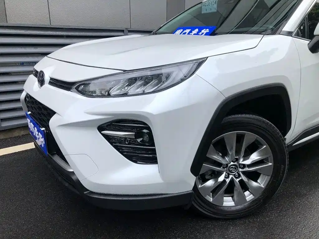 Toyota Wildlander — миниатюра 3