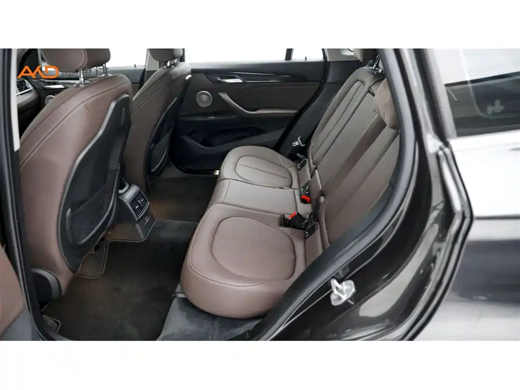 BMW X1 — миниатюра 7