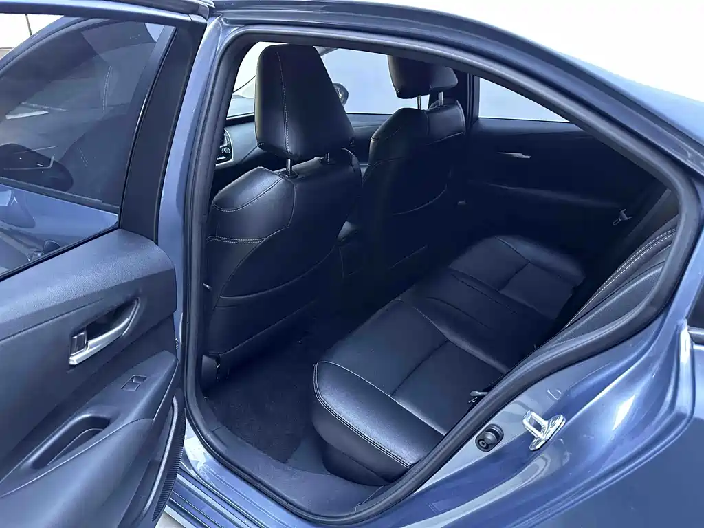 Toyota Corolla — миниатюра 10