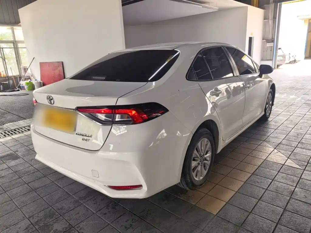 Toyota Corolla — миниатюра 7
