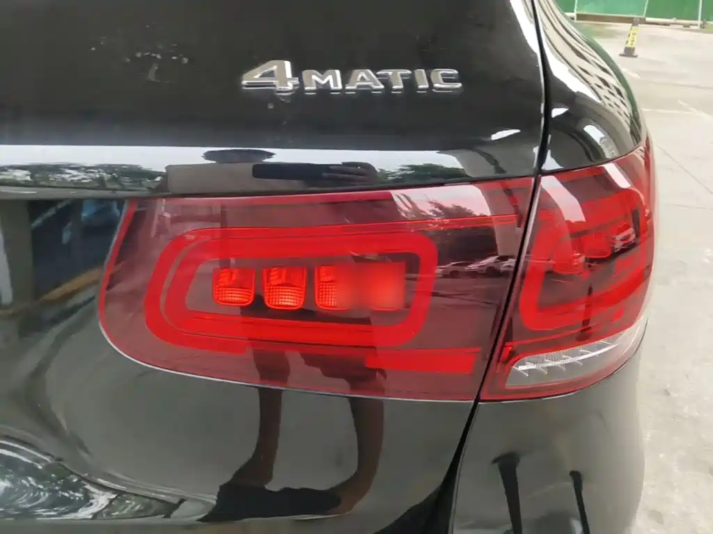 Mercedes-Benz GLC — миниатюра 8