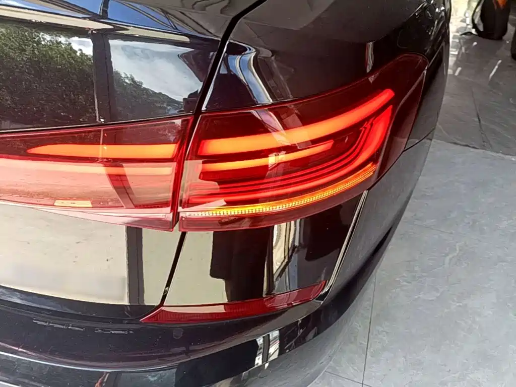 Volkswagen Passat — миниатюра 8