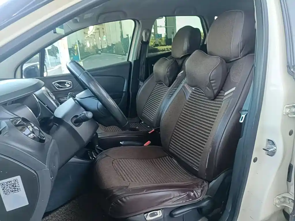 Renault Captur — миниатюра 15
