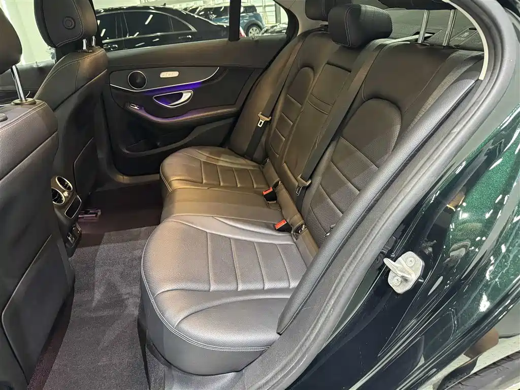 Mercedes-Benz C-Class — миниатюра 20