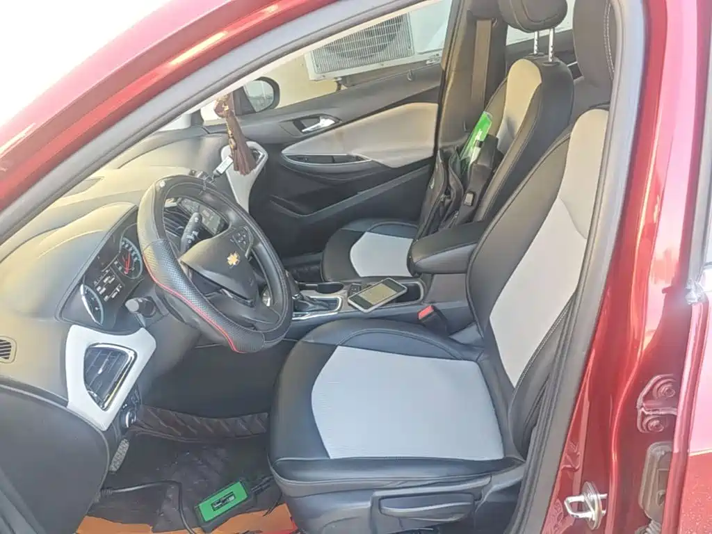 Chevrolet Cruze — миниатюра 15