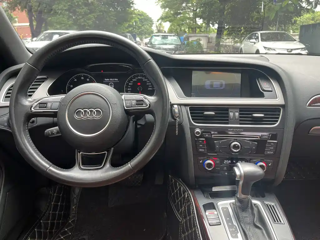 Audi A4L — миниатюра 9