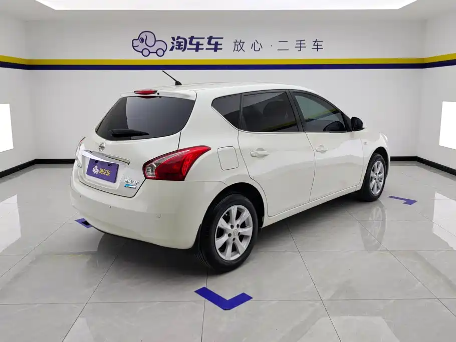 Nissan Tiida — миниатюра 3