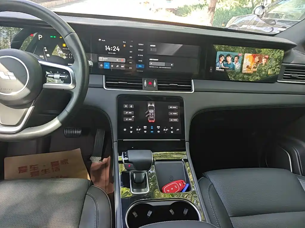 Li Auto Li ONE — миниатюра 13