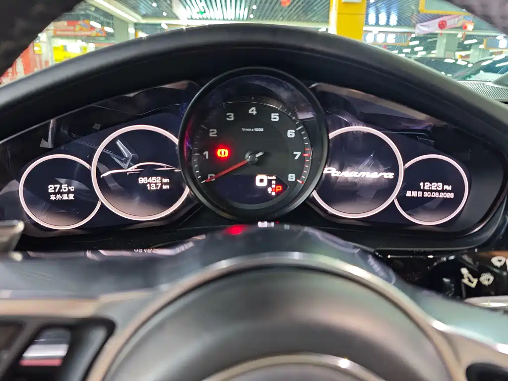 Porsche Panamera — миниатюра 11