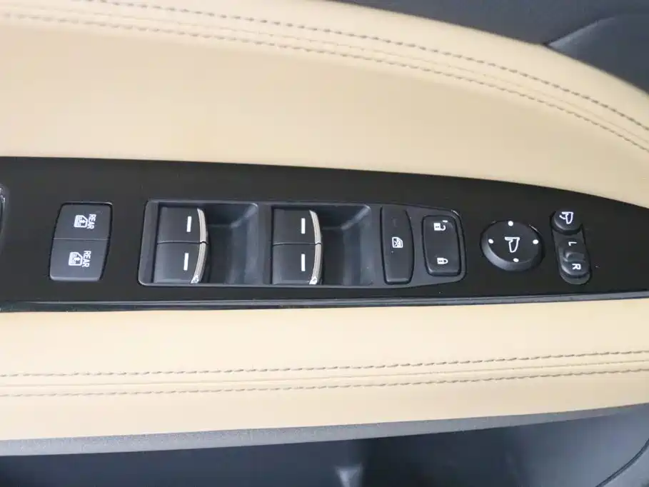 Honda UR-V — миниатюра 13