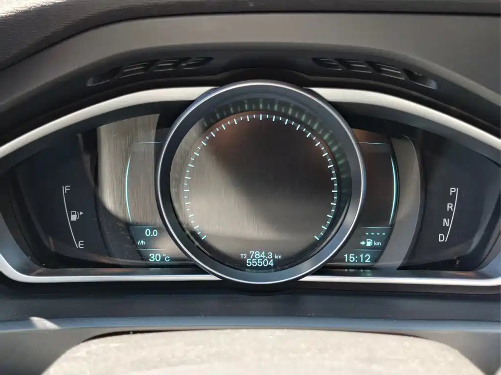 Volvo V40 — миниатюра 13