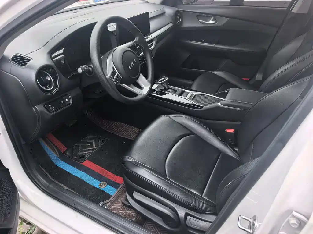 Kia K3 — миниатюра 4