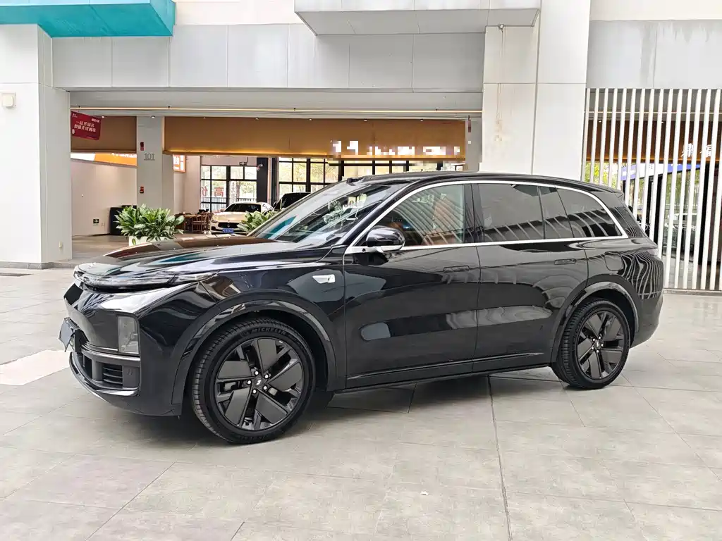Li Auto IDEAL L8