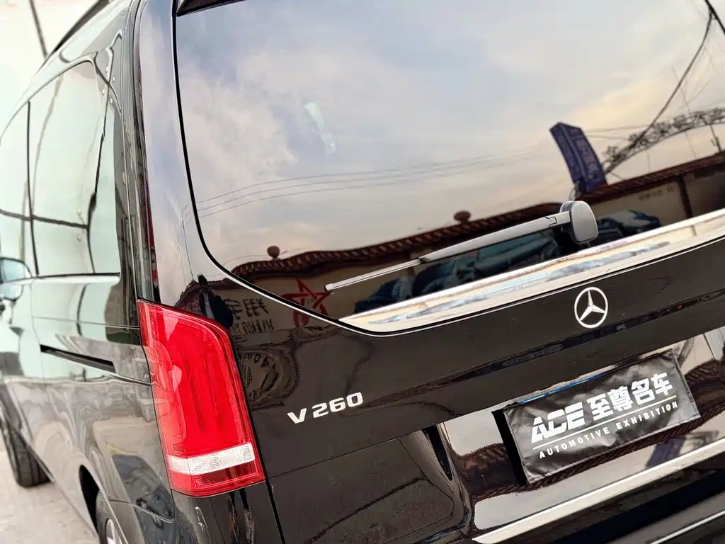 Mercedes-Benz V-Class — миниатюра 9