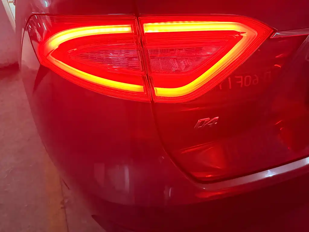 Maserati Levante — миниатюра 21
