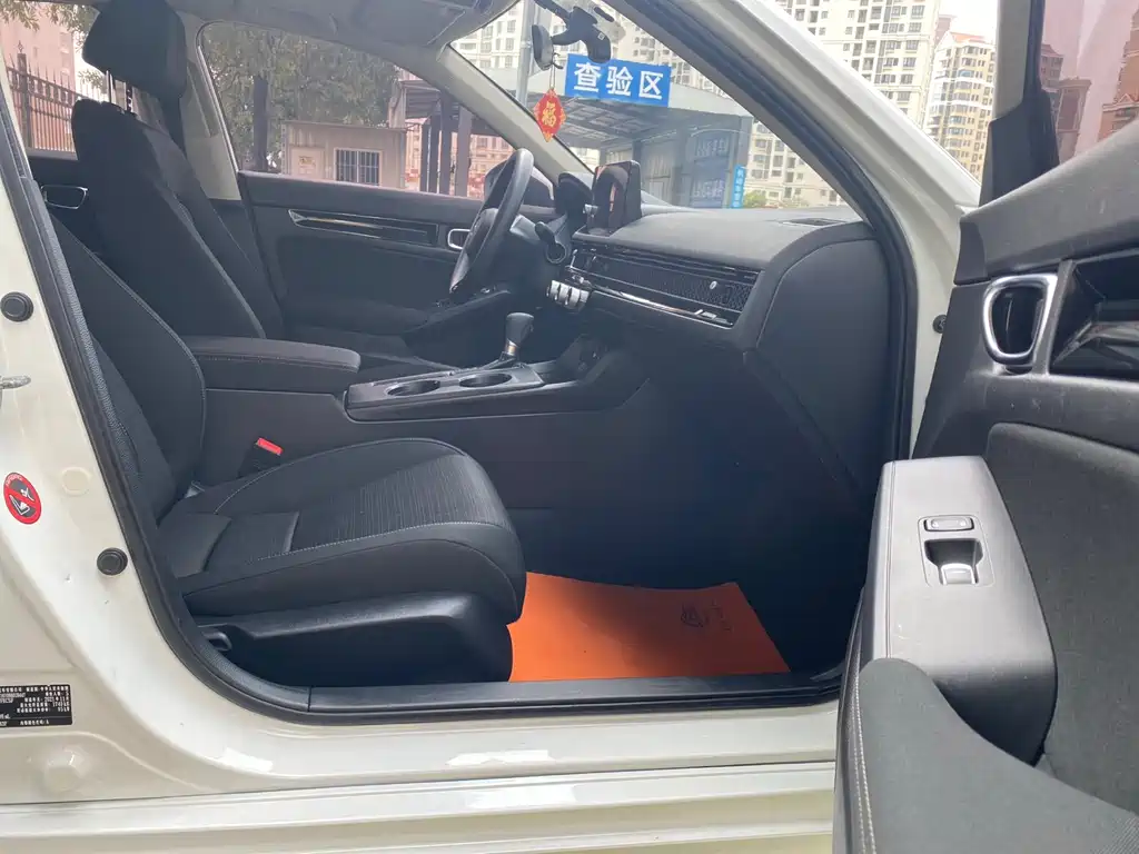 Honda Civic 2022 180TURBO CVT
